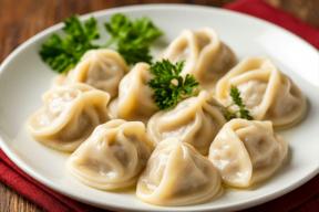 Смертельная опасность в тарелке: диетолог рассказала, почему пельмени крадут годы жизни