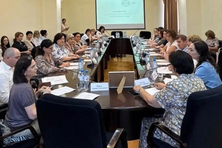 «Не миф, а реальная помощь»: в Адыгее запустили проект поддержки жертв домашнего насилия — 1150 человек получат психологическую и юридическую защиту