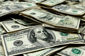 Шохин предупредил о рисках вложений в американскую валюту на фоне рекордного госдолга США