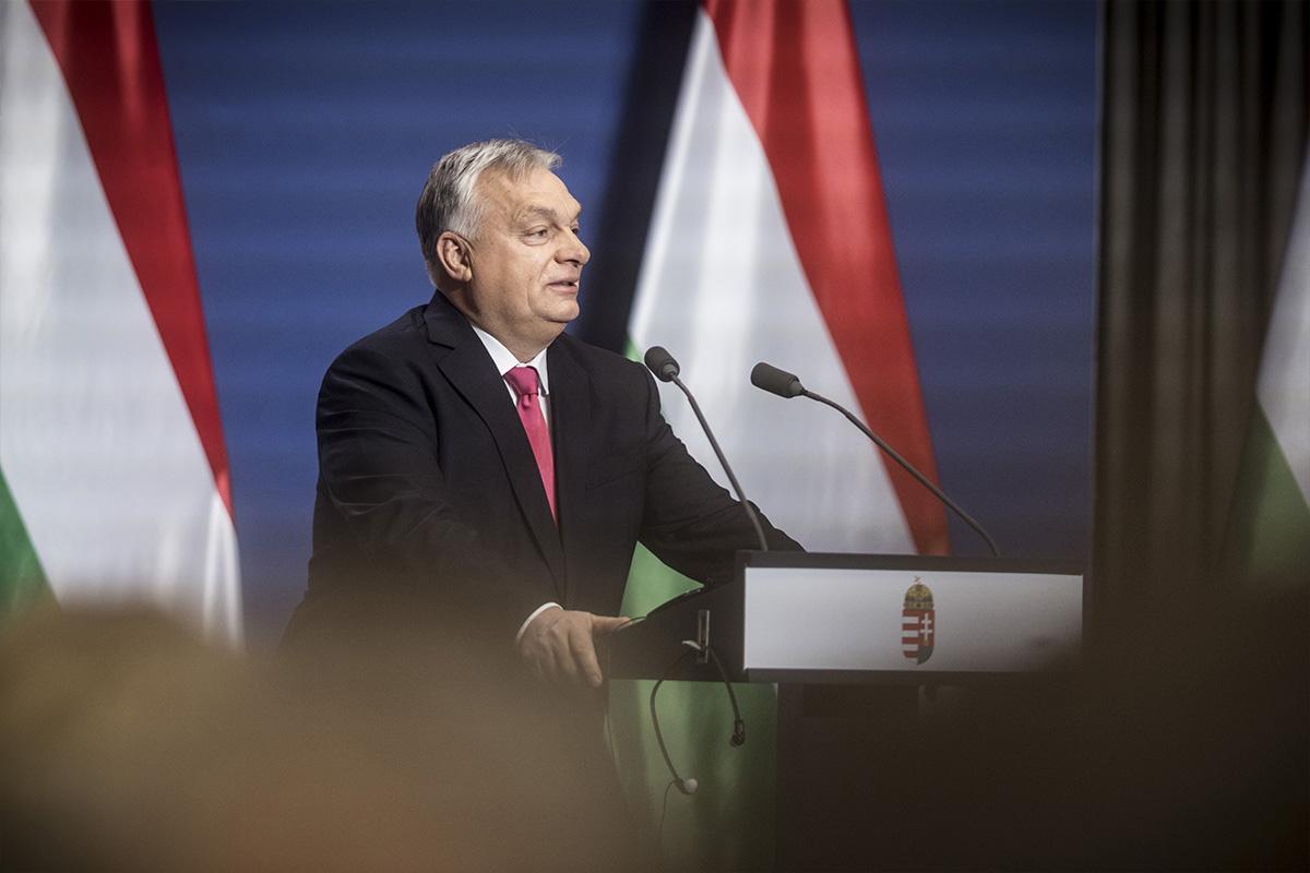 Орбан пригрозил помешать странам выделять деньги Украине через ЕС