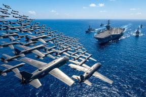 Дроны вместо авианосцев. США вложат в беспилотники сумму, которую не тратили ни на что