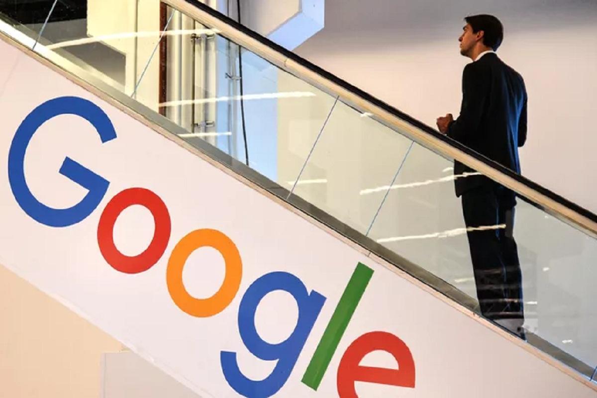 Юрист Соловьев: В Google могут работать люди, передающие данные украинским спецслужбам