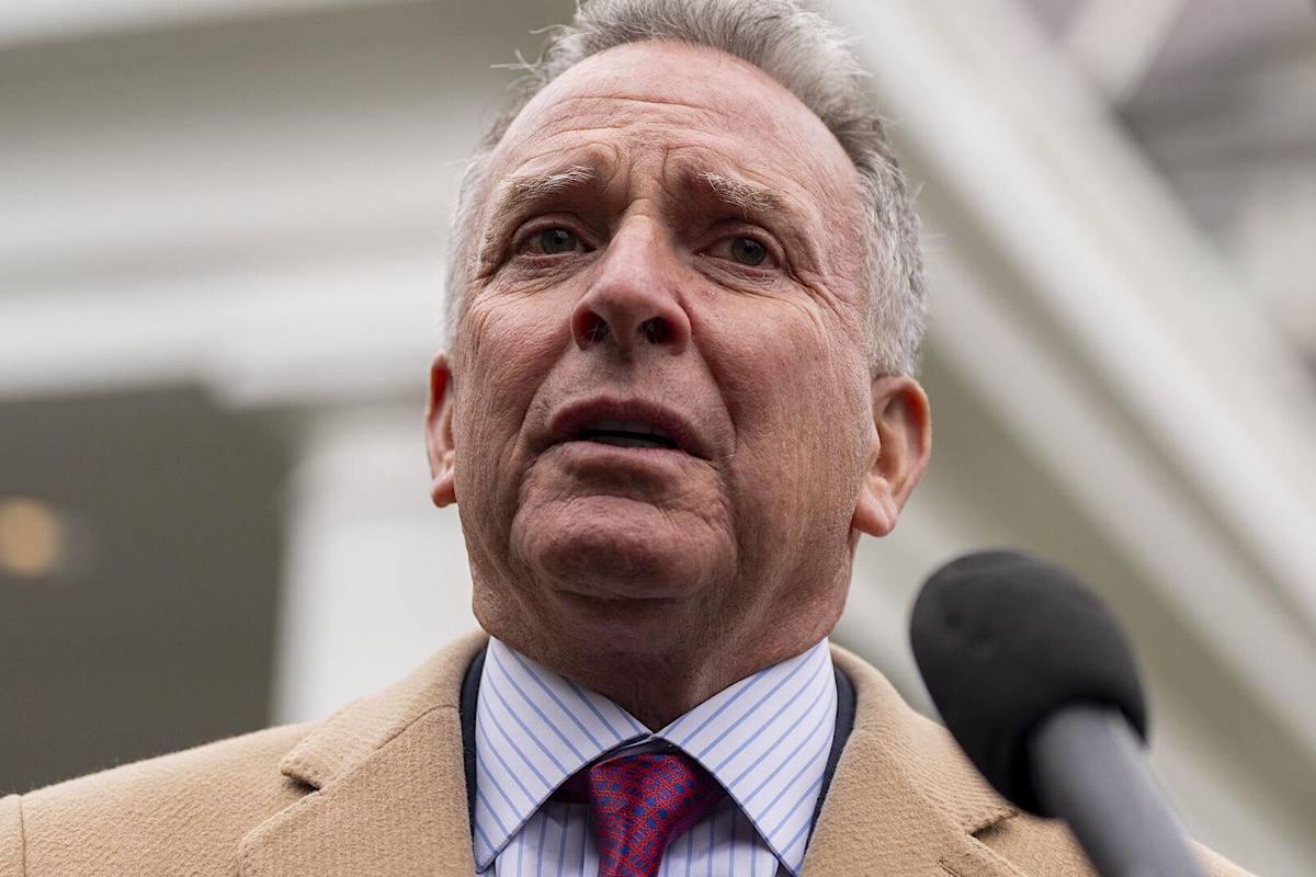 Аналитик Кошкович обрушился с критикой на Зеленского за нападки на Уиткоффа