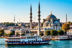 Турция в два раза дешевле Бали: стали известны цены на майские туры для россиян