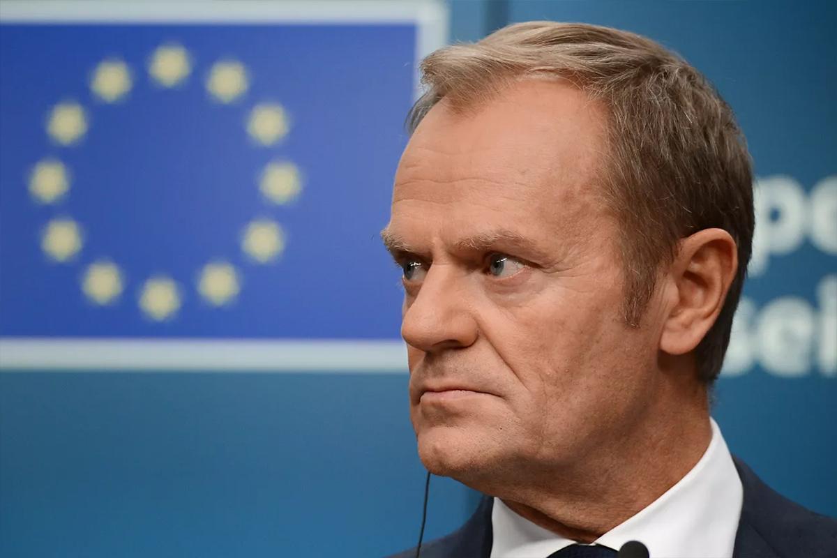 Туск ответил отказом на приглашение Трампа в Совет мира и поставил условия