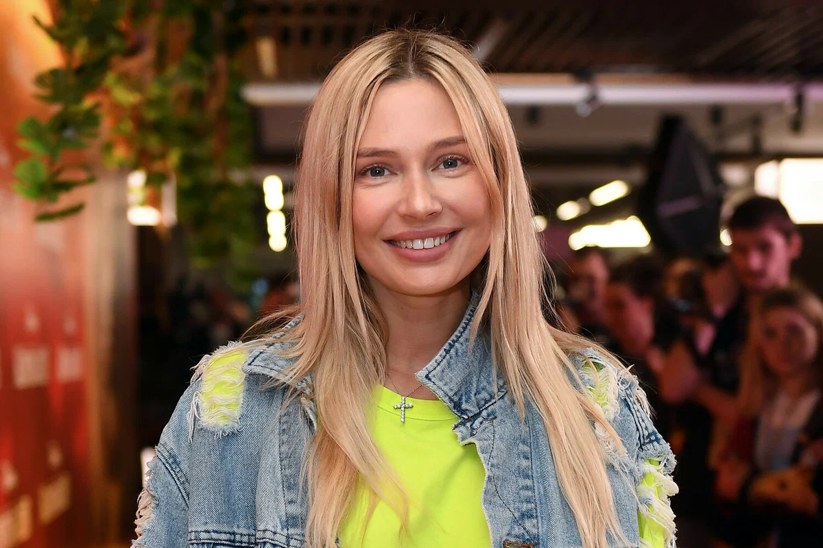 Наталья Рудова заявила, что в начале карьеры ее домогался режиссер