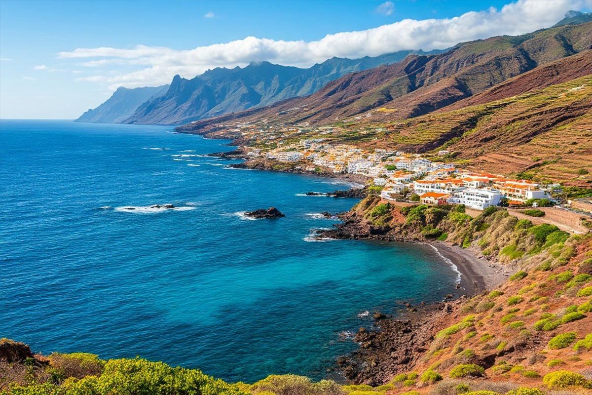 Рай закрыт на ремонт: британцы внесли Канары в «черный список» из-за восстания местных жителей