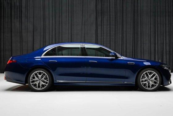 Только для избранных: Mercedes запретил продажу бронированного S 680 Guard в США и Китае