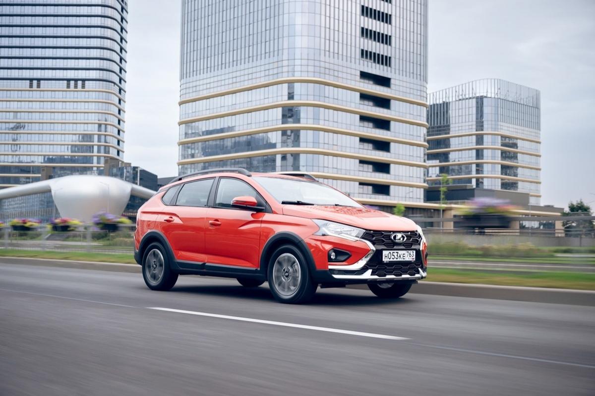 От «Онегина» до «Артеуса»: АвтоВАЗ застолбил семь новых имён для моделей Lada