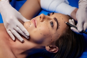 Art, not craft: why a plastic surgeon can refuse to operate on a patient