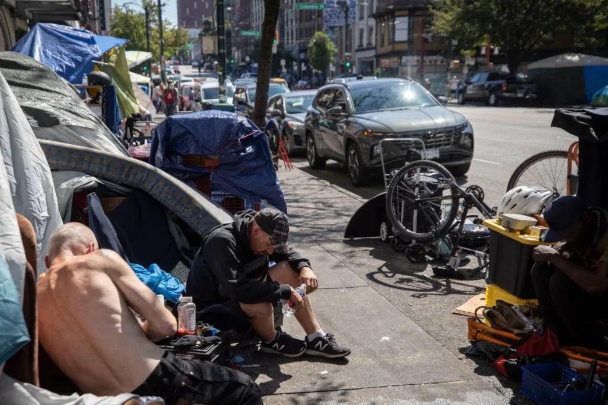 Страна миллионов наркоманов. Как погоня капиталистов за наживой превращает американцев в зомби