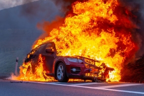 Moscow part of Moscow Ring Road blocked after a passenger car caught fire