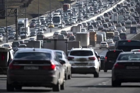 Стало известно, как изменится тариф по утильсбору до 2030 года