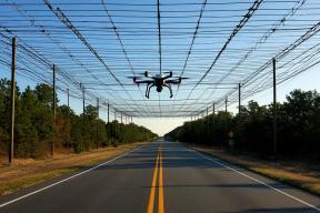 Паутина для «птичек»: как сетки на дорогах Белгородчины ловят украинские дроны