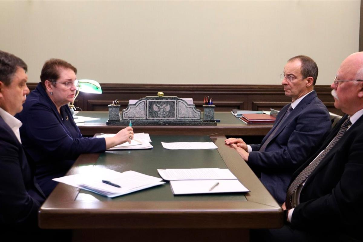 Юрий Бурлачко провел встречу с заместителем Губернатора края Еленой Воробьевой