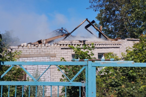 Дрон ВСУ атаковал жилой дом в Любимовке: мирные жители остались без крыши над головой