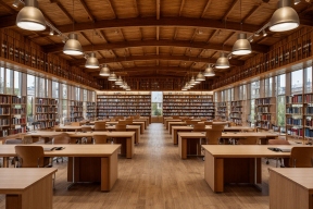 Мэр Южно-Сахалинска Сергей Надсадин: Преображение библиотек – это вклад в качество жизни