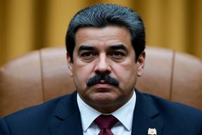 Не сломлен, но под контролем: расшифровка письма Мадуро