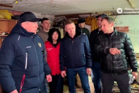 Губернатор Валерий Лимаренко проверил состояние жилого фонда в Южно Сахалинске на Спортивном проезде