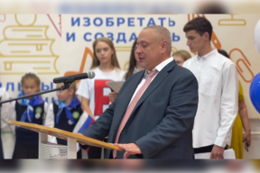 В школе №3 Рузского муниципального округа состоялась праздничная линейка с участием главы муниципалитета