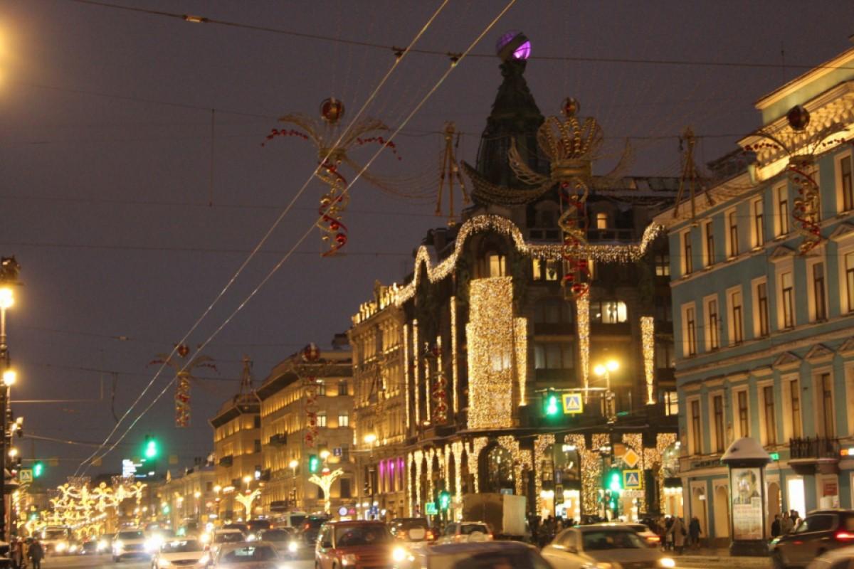 В центре Петербурга в новогоднюю ночь будет ограничено движение