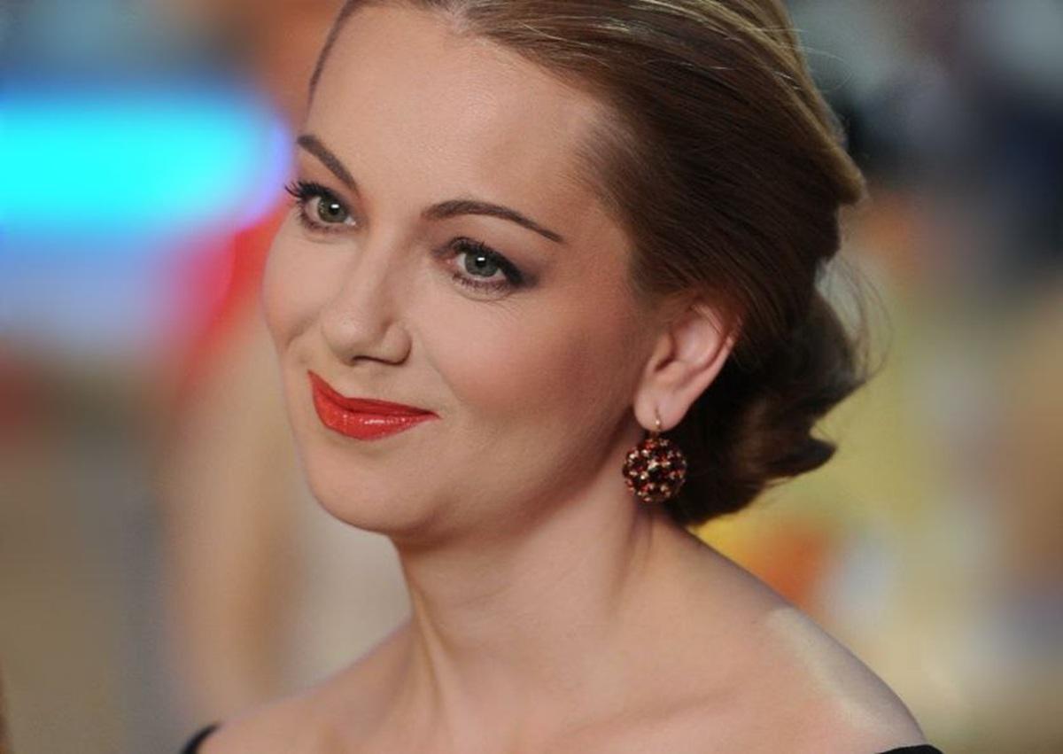 Помните красотку из «Таежного романа»? Вы ее не узнаете. Как живет Ольга Будина: без мужа, кино, но в России