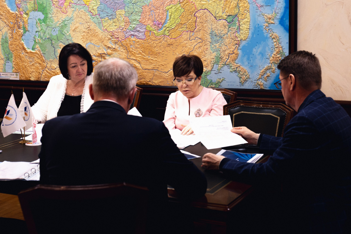 Сопредседатели ВАРМСУ и представители органов власти обсудили организационные вопросы форума «МАЛАЯ РОДИНА — СИЛА РОССИИ» и премии «Служение»