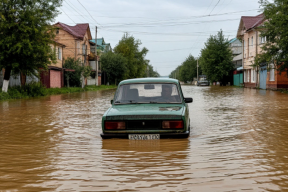 В Пермском округе из-за сильных ливней затопило жилые дома и размыло дороги