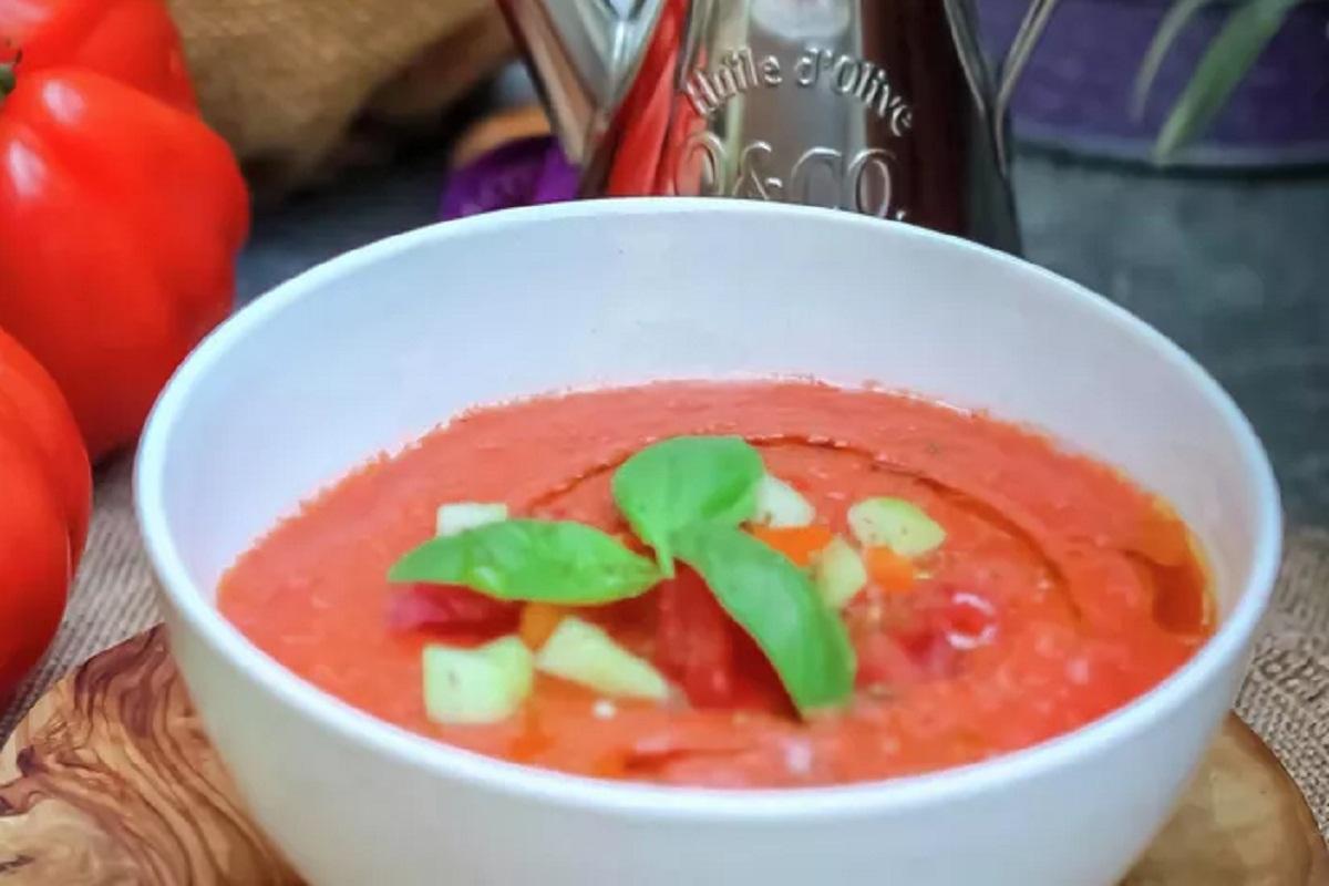 Диетолог Гинзбург: «Кетчунез» повышает уровень жирных кислот и сахара в крови