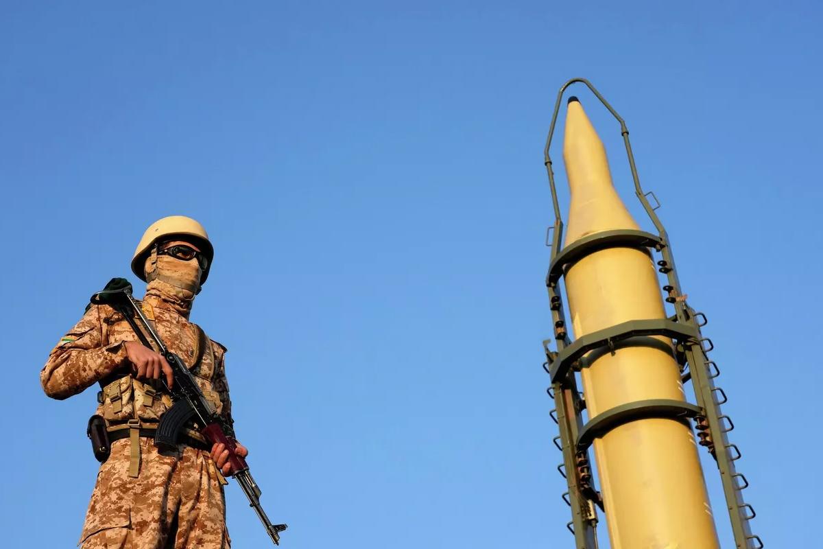 Секретная авиабаза США в пустыне попала в огненный шар: Иран уничтожает «крылья» Пентагона