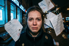 Он погиб за Родину за 11 дней до её рождения. А один чиновник решил лишить дочь выплат