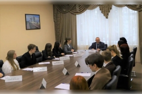 Спикер Думы Нижнего Новгорода Евгений Чинцов встретился со студентами Университета Лобачевского