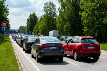 На границе Калининградской области ожидается рост автомобильного потока в сезон отпусков