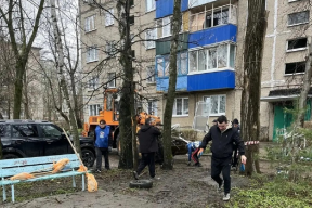 В Ельце устраняют последствия атаки беспилотников и помогают пострадавшим