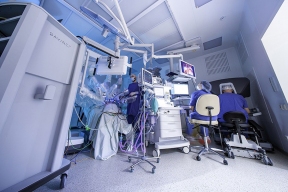 Туда, куда не дотянутся руки хирурга: московские роботы Da Vinci заглянули в святая святых организма без разрезов