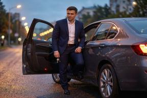 Победа здравого смысла: ВС отменил отказ в компенсации вдове сбитого водителя